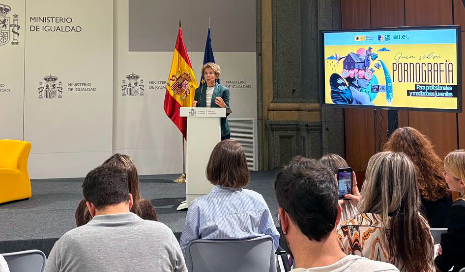 Imagen del artículo El Ministerio de Igualdad presenta ANDREA: una guía sobre pornografía para la sensibilización de jóvenes