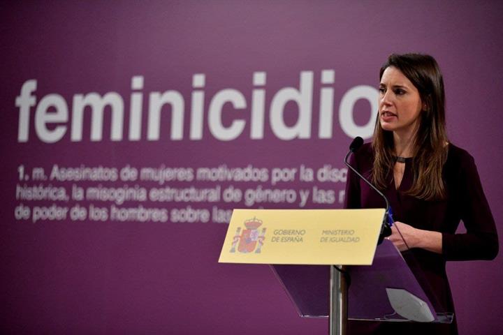 La ministra de Igualdad, Irene Montero, durante la rueda de prensa para explicar la contabilización de los feminicidios/ Ministerio de Igualdad